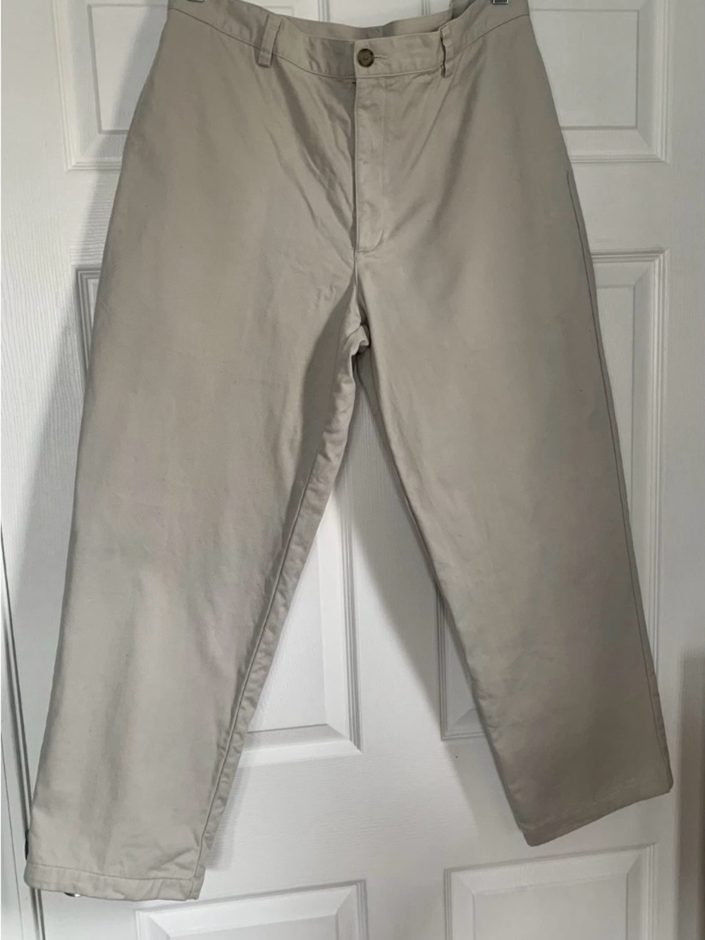 L.L. Bean Natural Fit Pants Mens 34x29 Khaki Beige Cotton Chinos Casual Preppy